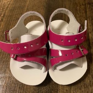NEW Saltwater Sandals Sea Wees size 2